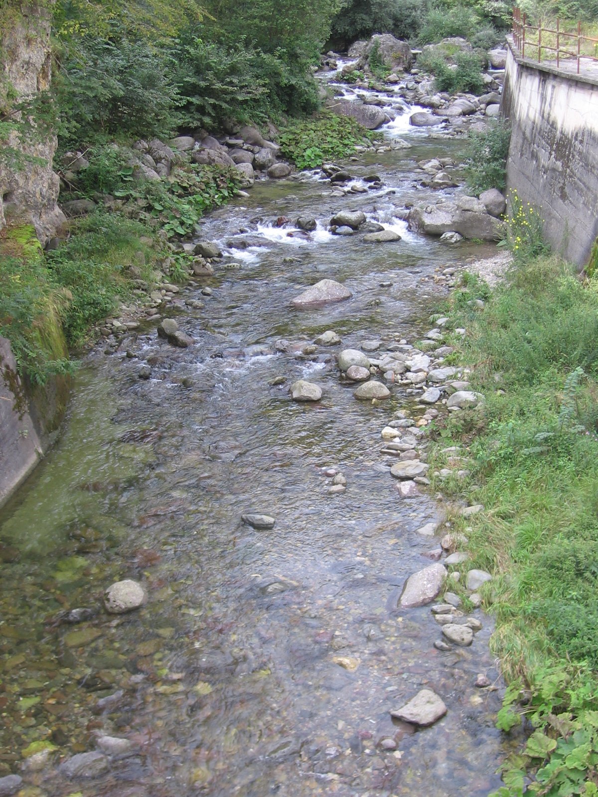 Mora cours d eau Définition et Explications