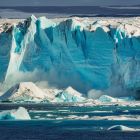 ì Un immense glacier du Groenland est littéralement en train de fondre sous nos yeux