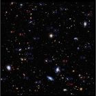 Les galaxies tournent dans le même sens: sommes-nous dans un trou noir géant ? �