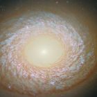 - Cette galaxie hybride chamboule toutes les classifications astronomiques