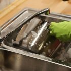 ° Le pire du lavage de la vaisselle: eau, éponge ou microplastiques ?