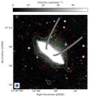 - Une immense bulle radio de 65 000 années-lumière entoure cette galaxie proche