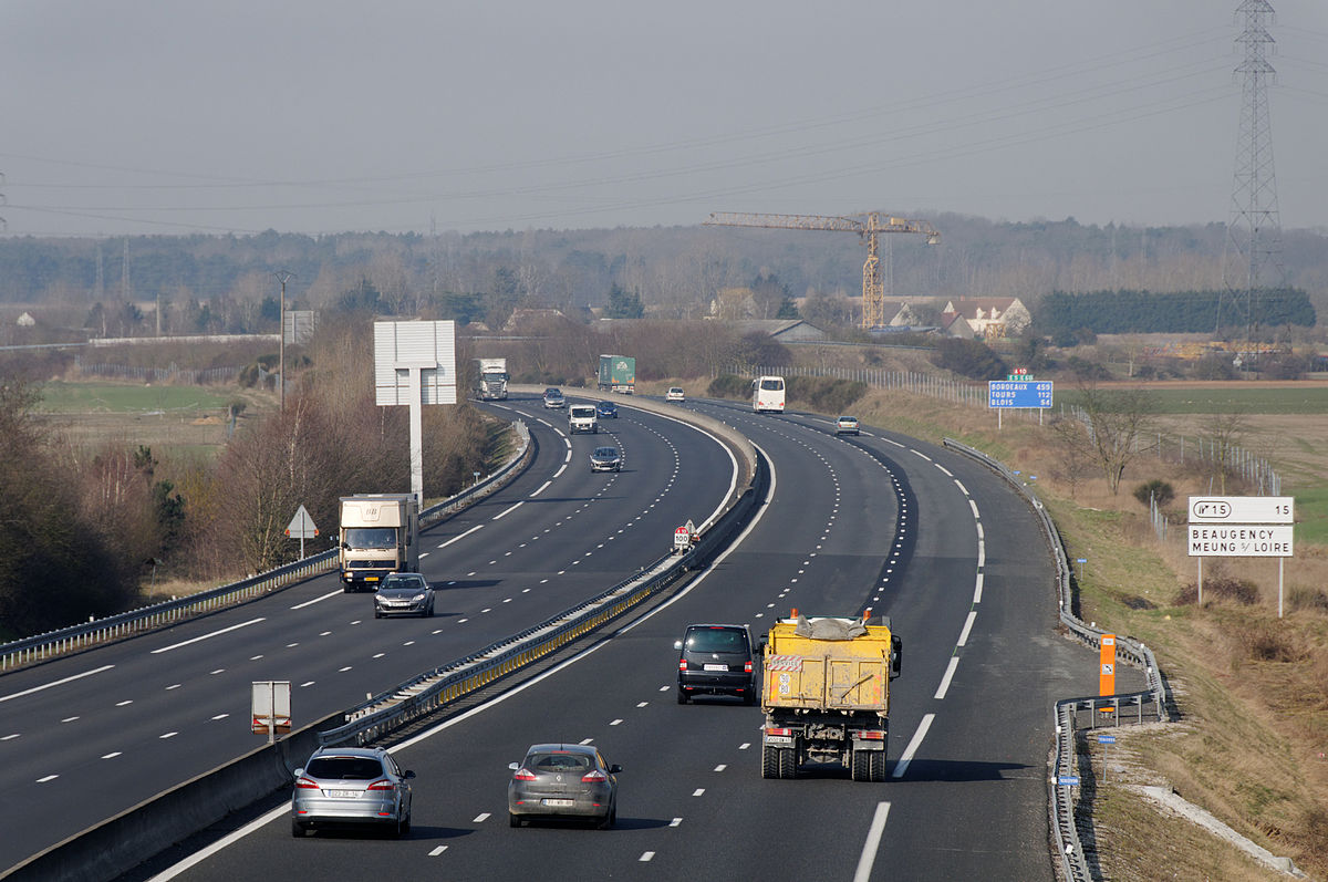 Photographie de la route A 10 : L'autoroute au niveau d'Orléans