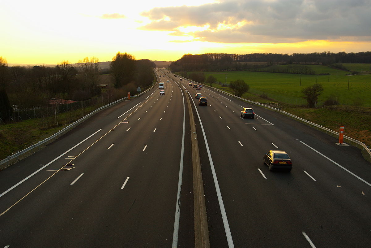 Photographie de la route A 11 : L'autoroute A11 entre Brou et le Mans, à Authon-du-Perche, direction ouest