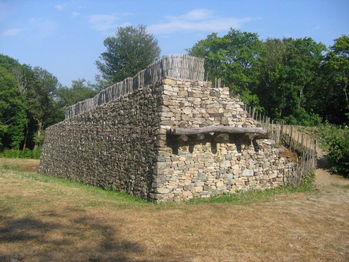 Porte du Rebout, oppidum de Bibracte