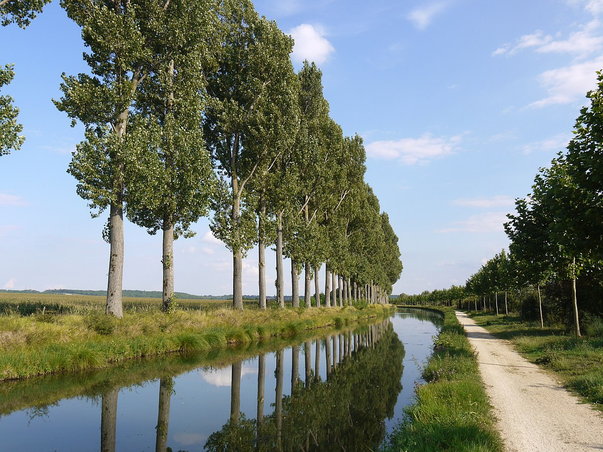 Le canal près de Vignely