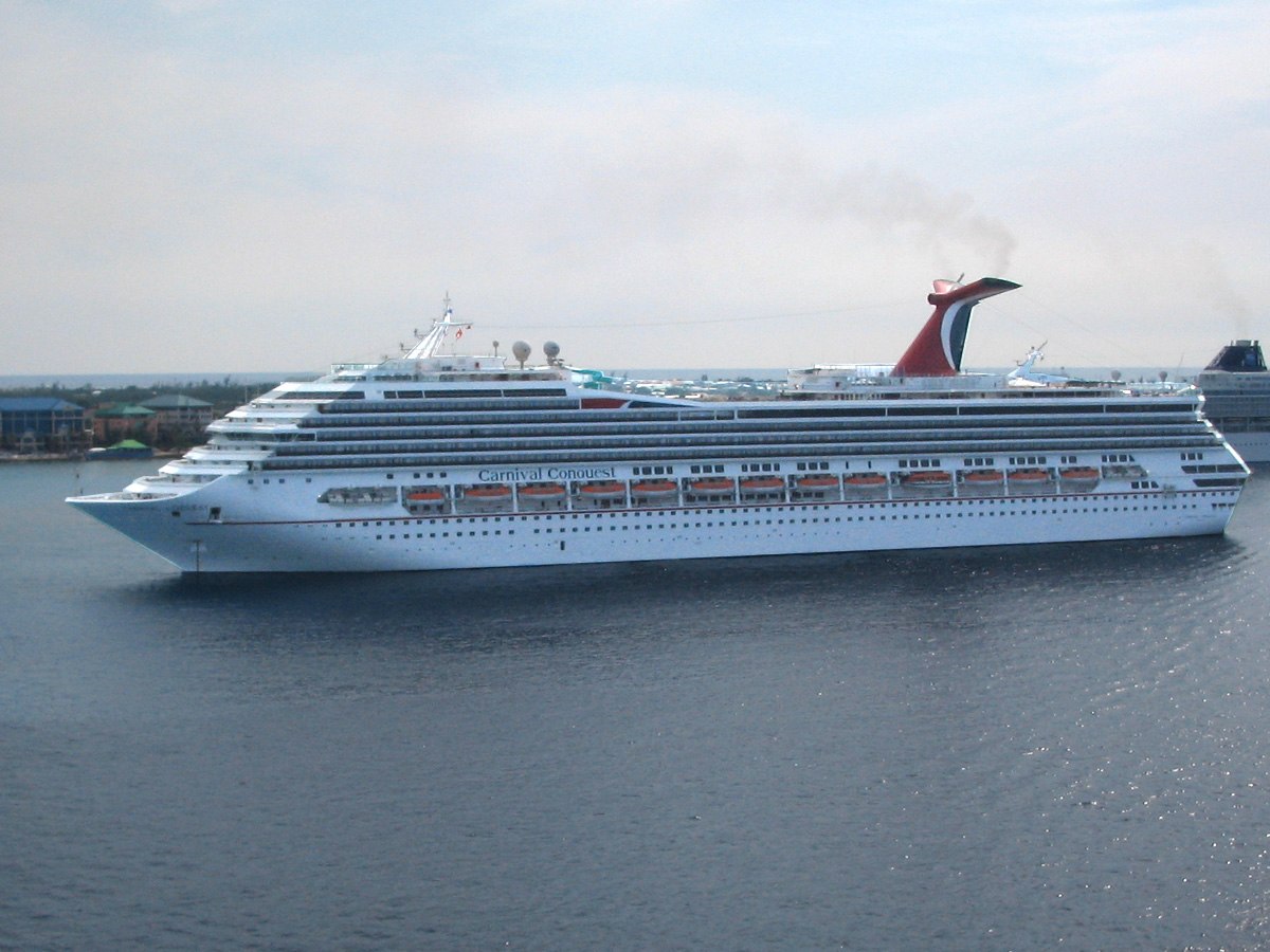 Carnival Conquest cruiseship.jpg
