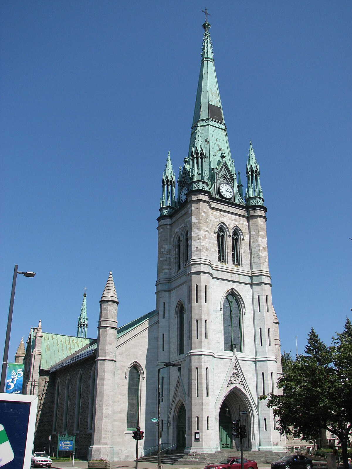 Cathedrale 3 Rivieres.JPG