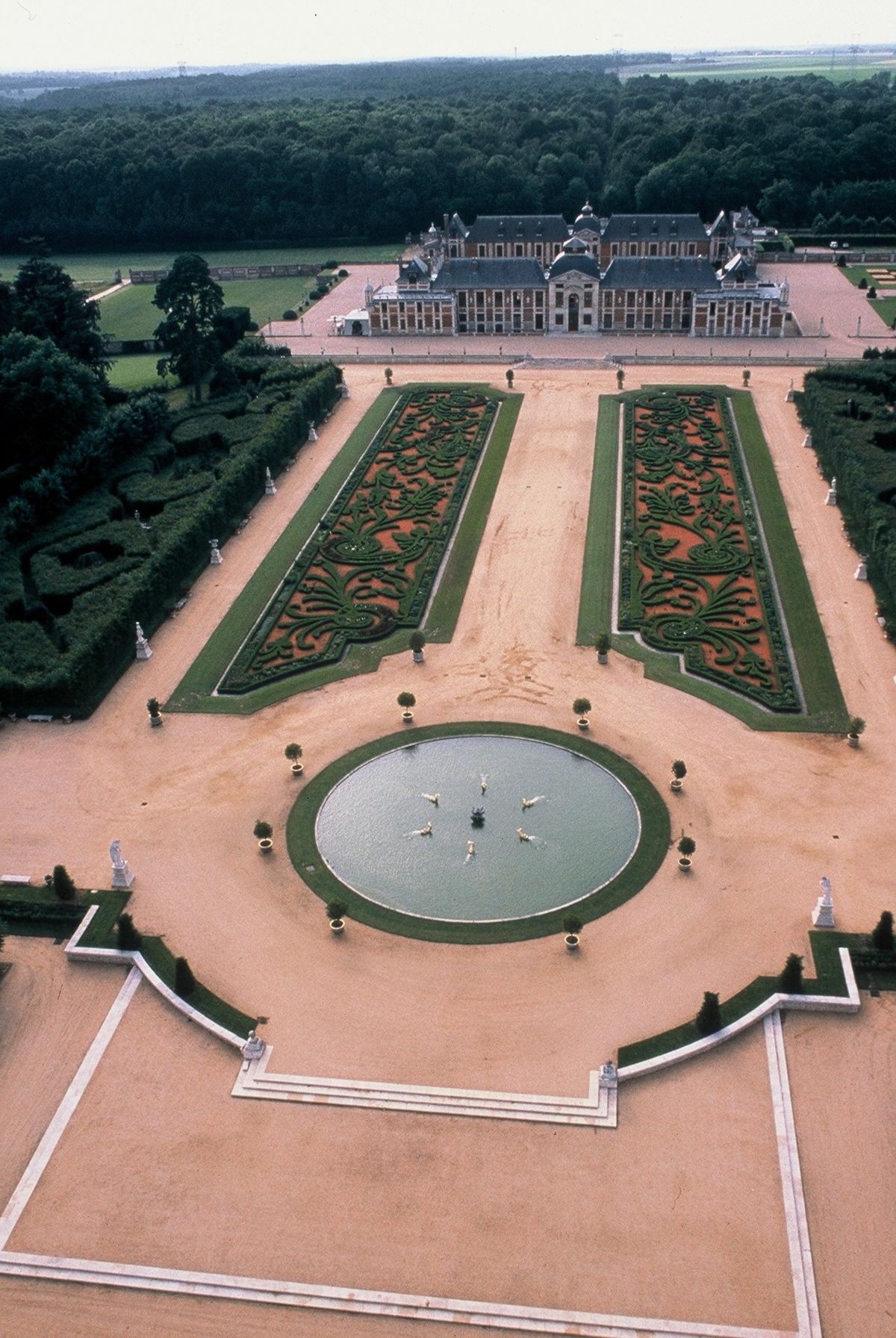 🔎 Château de Versailles - Définition et Explications