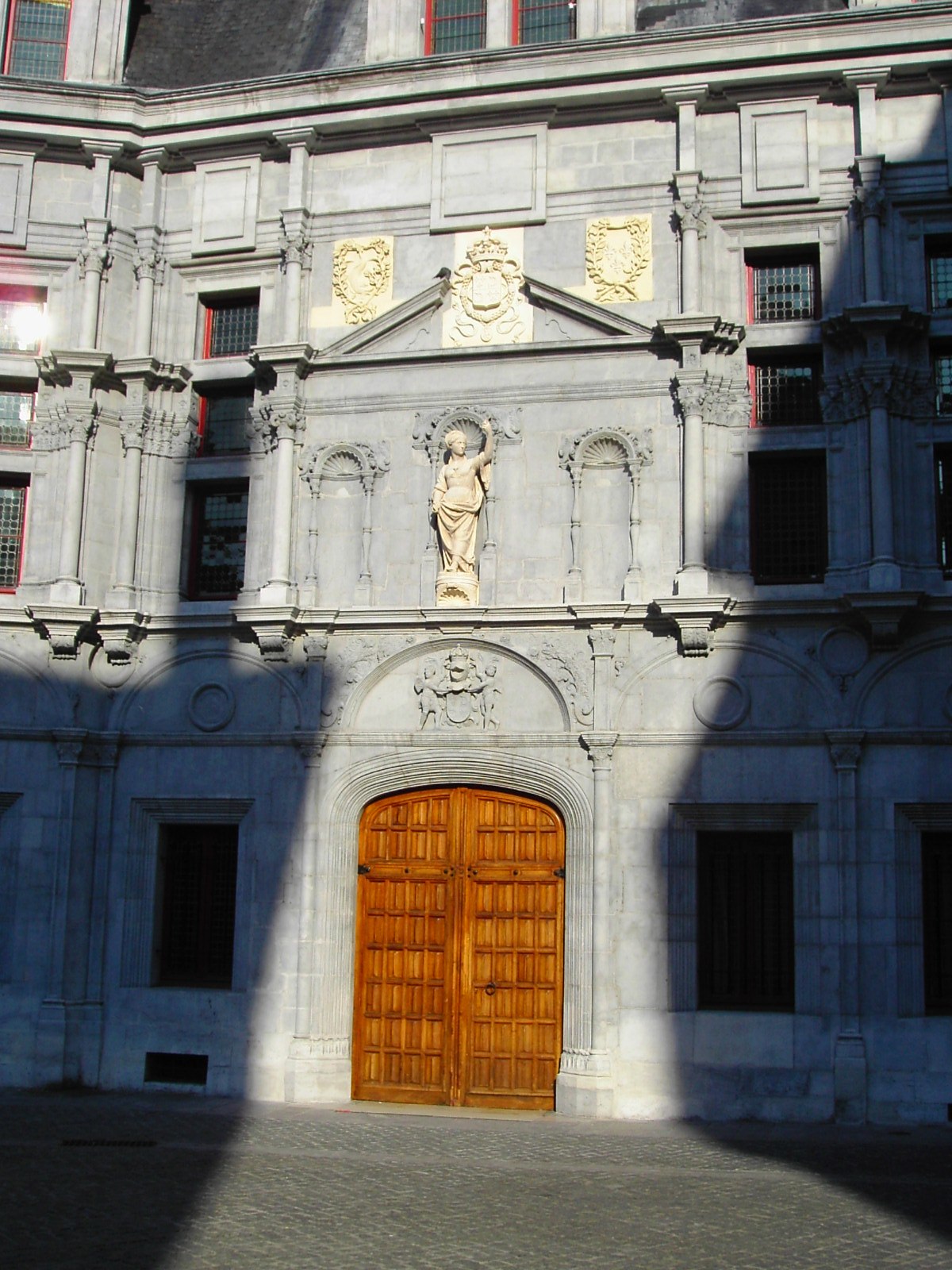 Palais Du Parlement Du Dauphiné - Définition Et Explications