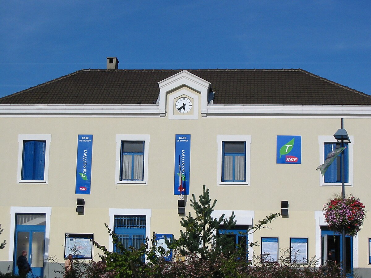 Gare de brunoy.jpg