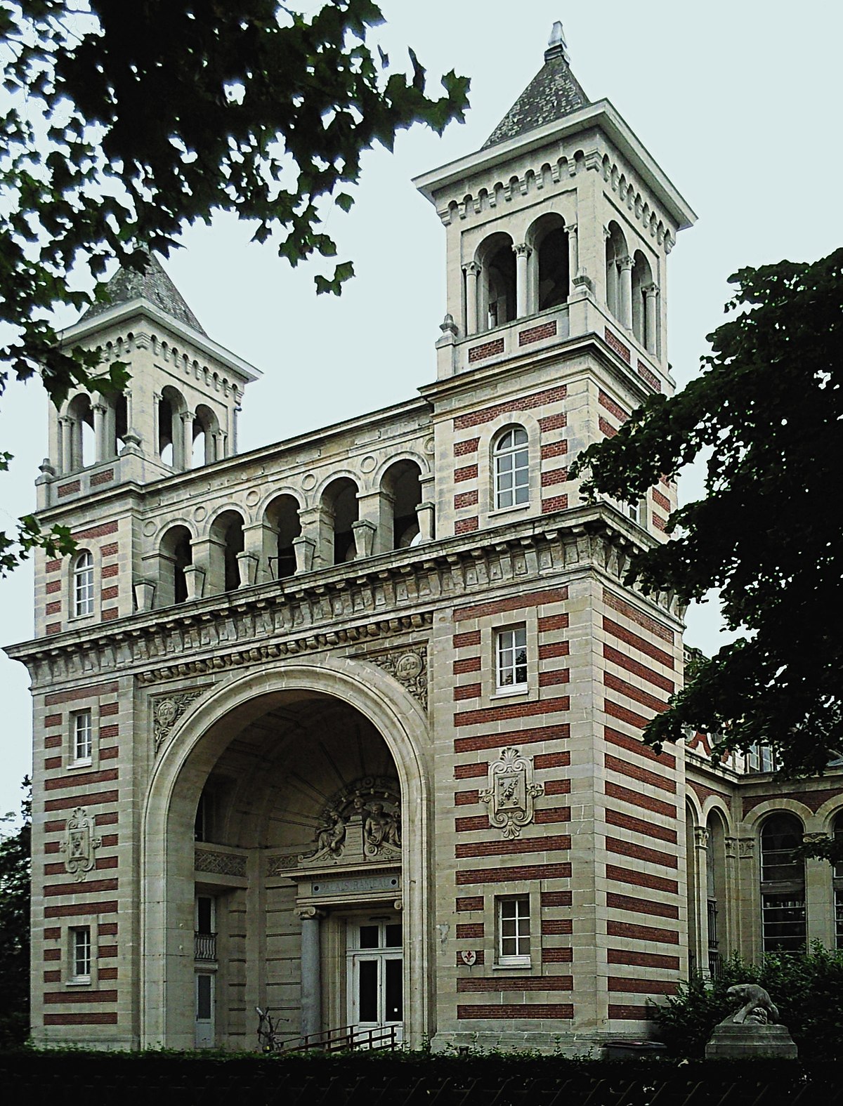 {{{légende}}}