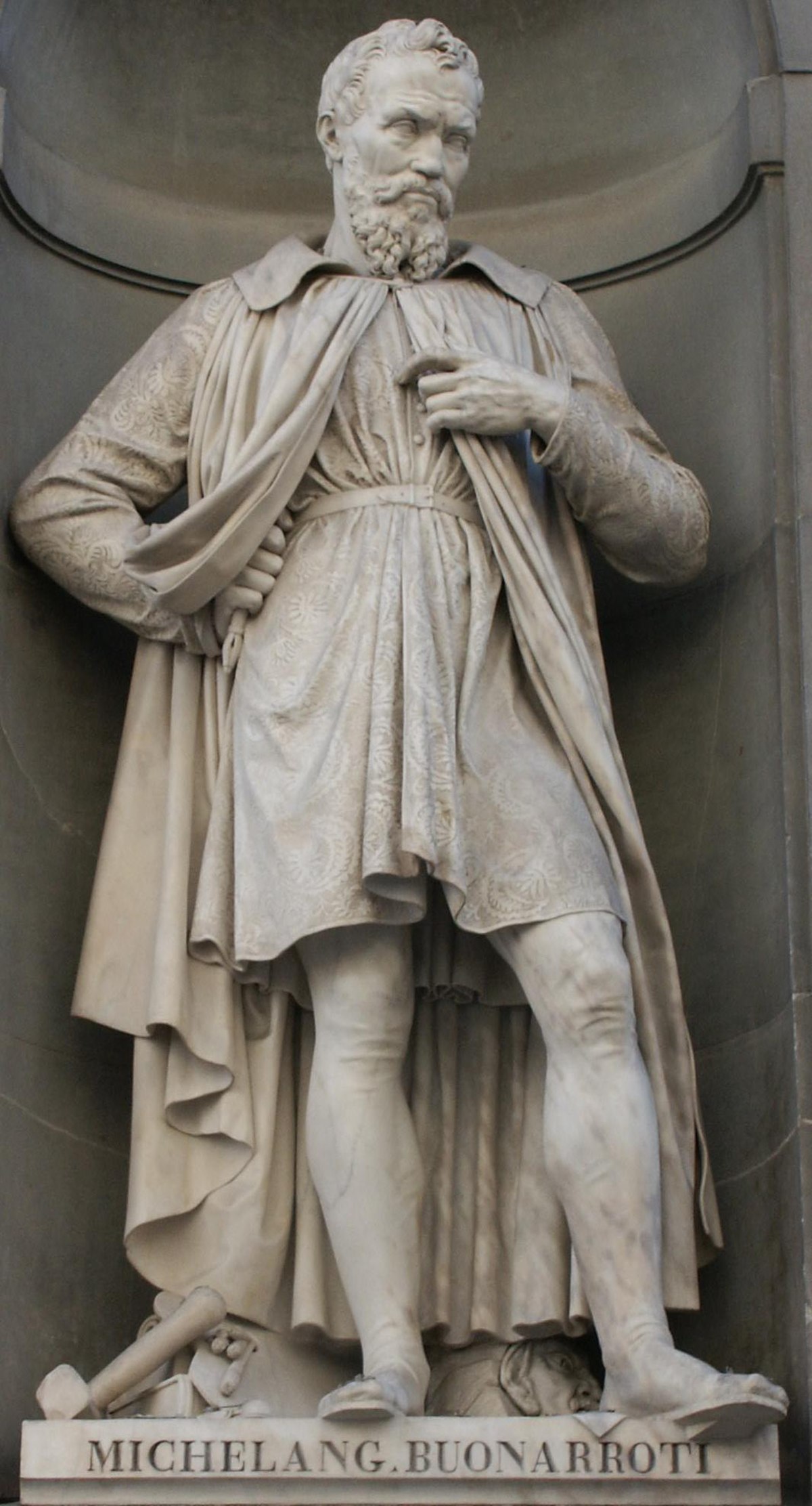 Statue de Michel-Ange à Florence