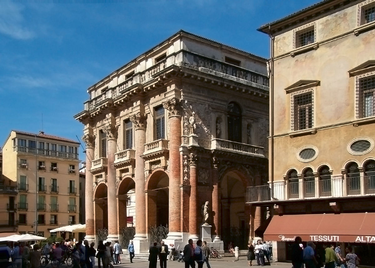 Palazzo del Capitanio-Vicenza 04.jpg