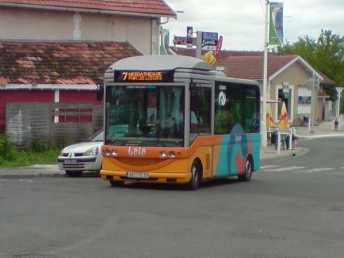 Photo bus Baïa Arcachon ligne 7.jpg