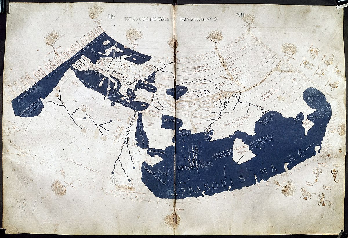 Carte du monde selon la Geographia de Ptolémée (vers 150). La Chine est sur le bord droit, le nord est parfaitement positionné.