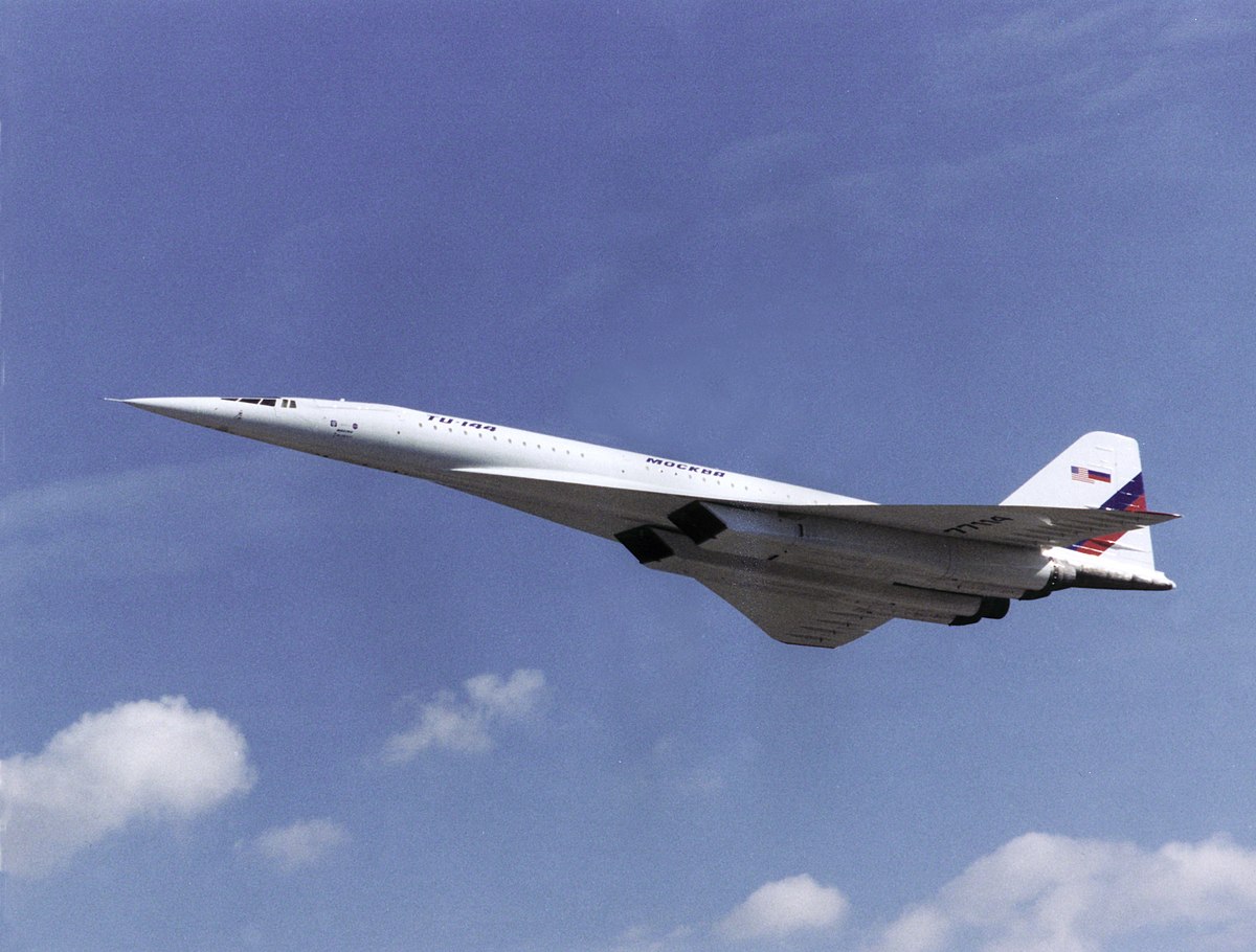 Le RA-77114 en vol en 1998