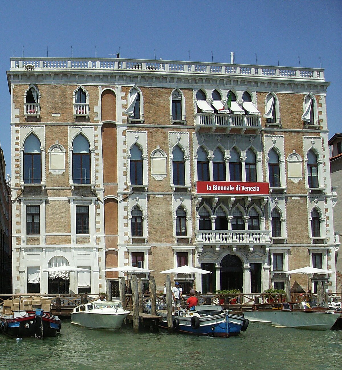 Palazzo Giustinian