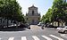 Caen eglise notredamegloriette parvis.JPG