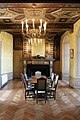 Castle sully france yellow room.jpg
