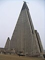 Ryugyong hotel 01.jpg