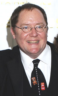 John Lasseter at the 34th Annual Annie Awards, wear a Cars : Quatre roues tie.
