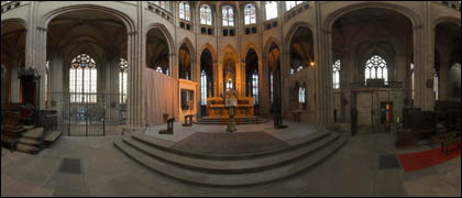 Interieur de la cathedrale saint etienne 2.jpg