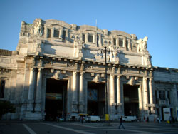 MilanCentralStationFront.jpg