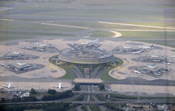 L'aéroport Charles De Gaulle recevait son premier avion il y a 40 ans