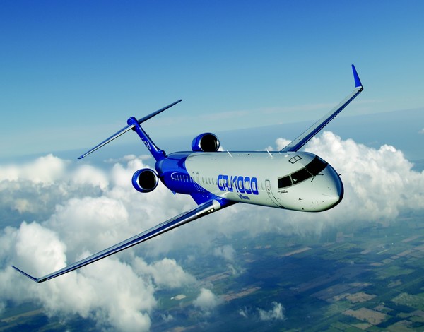 Bombardier lance le CRJ 1000, un avion de ligne de 100 places