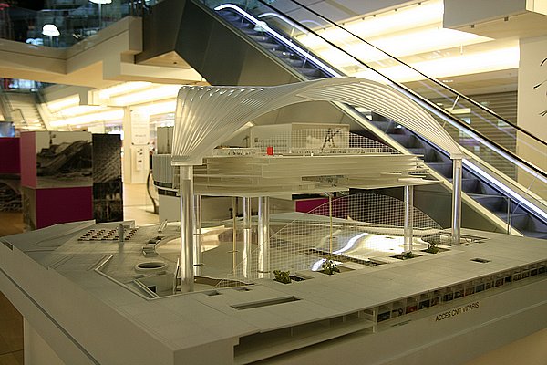 le CNIT nouveau est arrivé à la Défense