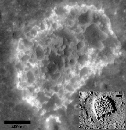 La Lune était-elle encore active tout récemment ?
