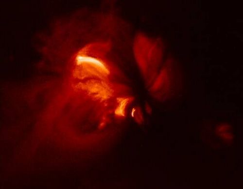 L'observatoire spatial Hinode révèle la puissance du Soleil
