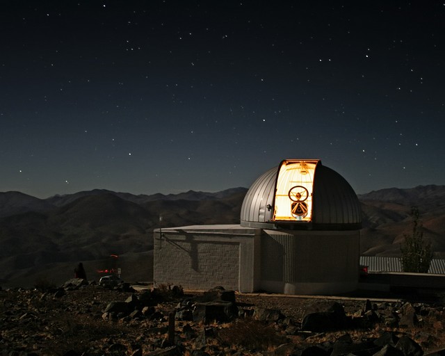 TRAPPIST: un nouveau télescope national à La Silla