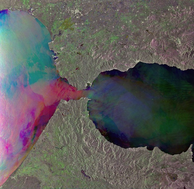 Gibraltar : courants et continents vus de l'espace