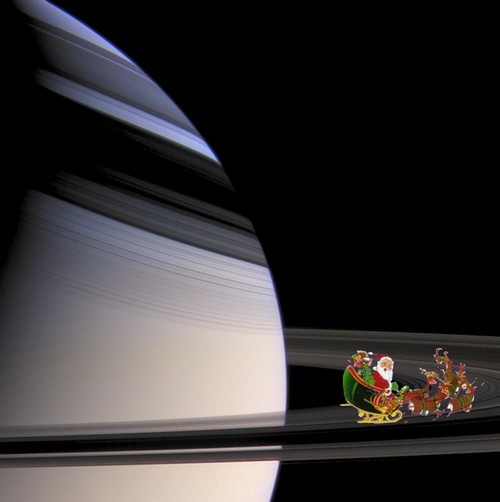 Mais qu'a donc observé la sonde Cassini… ? Joyeux Noël !