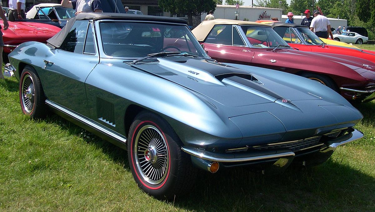1967 Chevrolet Corvette 427 convertible.