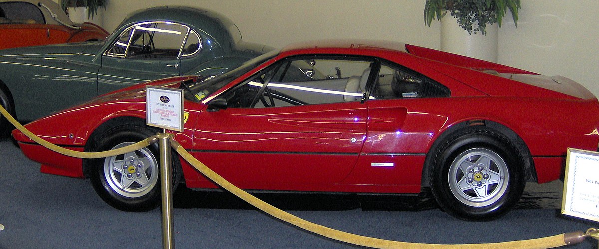 Une Ferrari 308 GTB de 1977