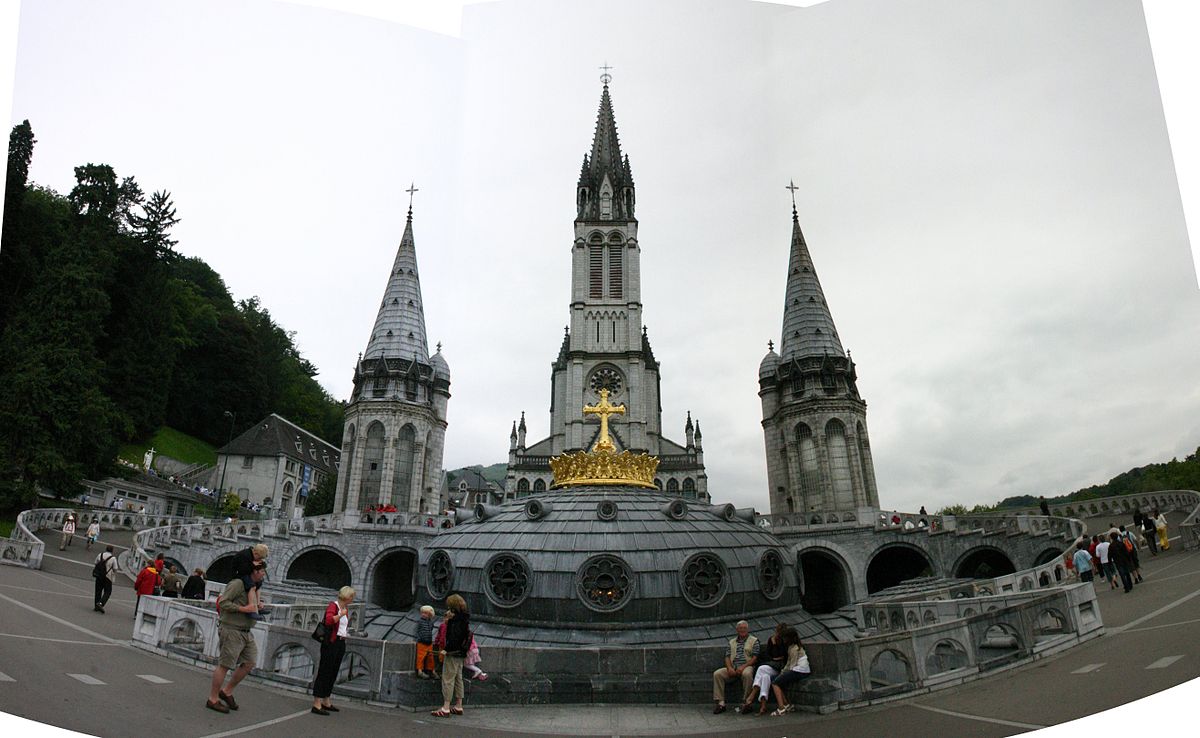 Basilique Notre-Dame-du-Rosaire de Lourdes