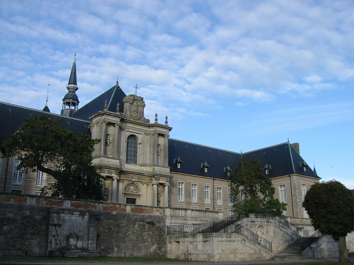 Vue générale de l'édifice