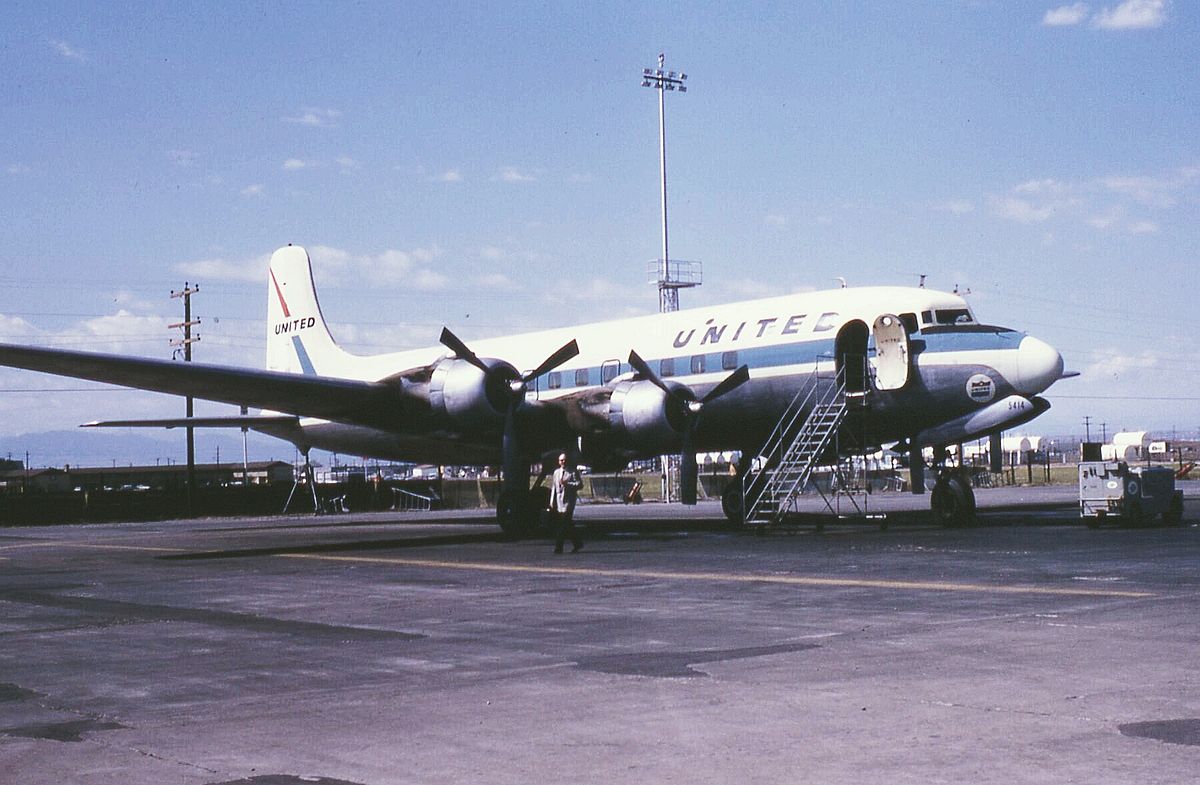 Douglas DC-6