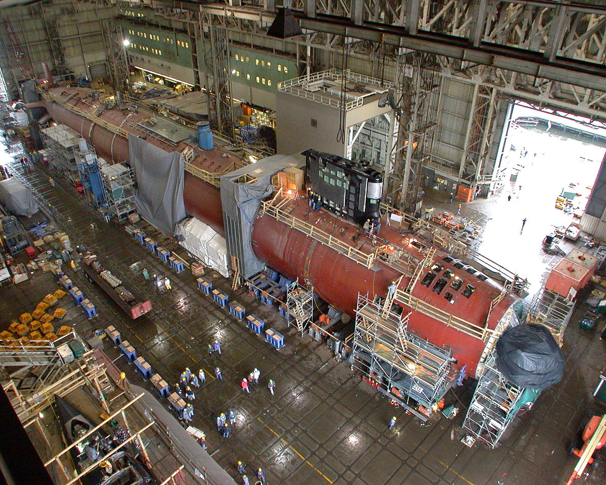 Le Virginia en constructiion sur le chantier naval Electric Boat de Groton
