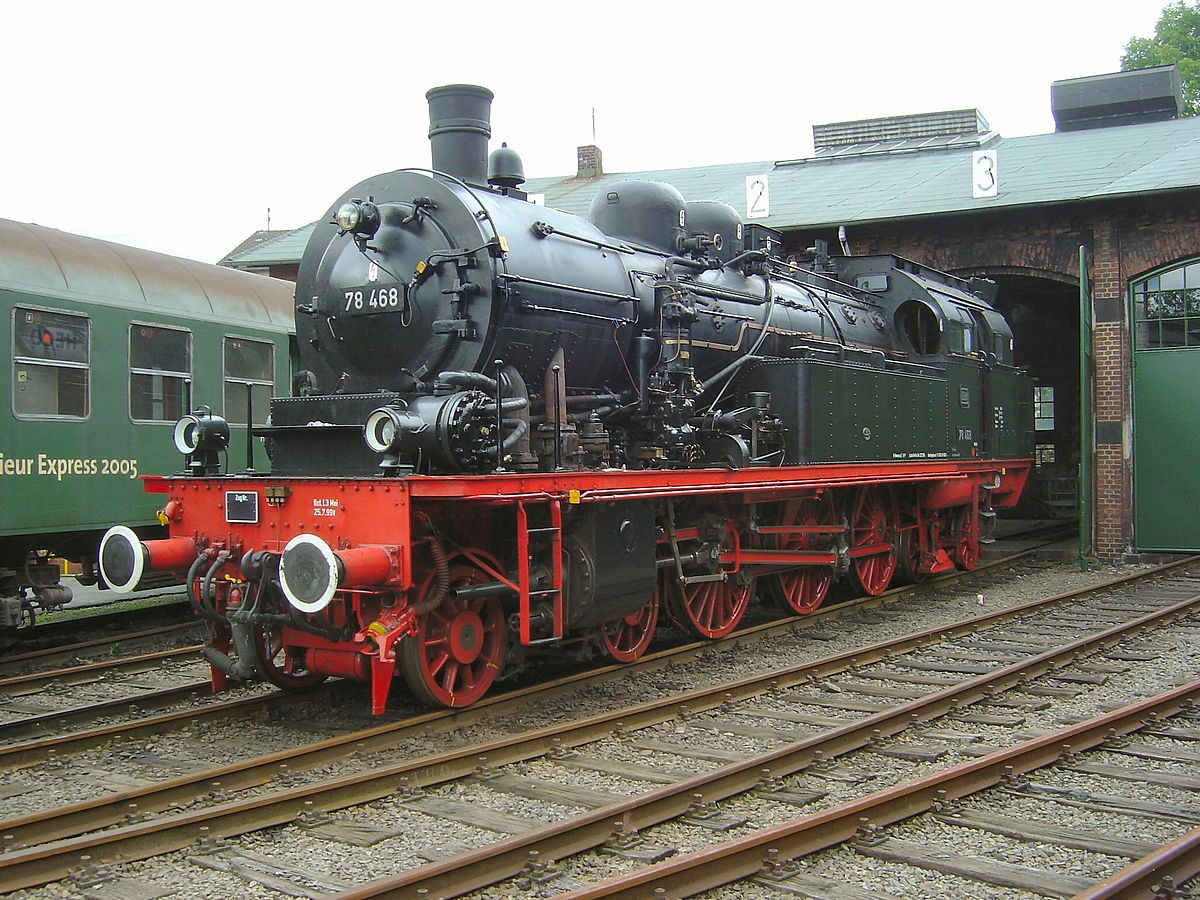 Une T18 prussienne immatriculée par la DB : les locomotives alsaciennes étaient identiques à quelques petits détails près : rehausse de cheminée entre autres