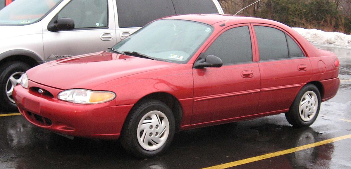 Ford Escort USA 1997-2001