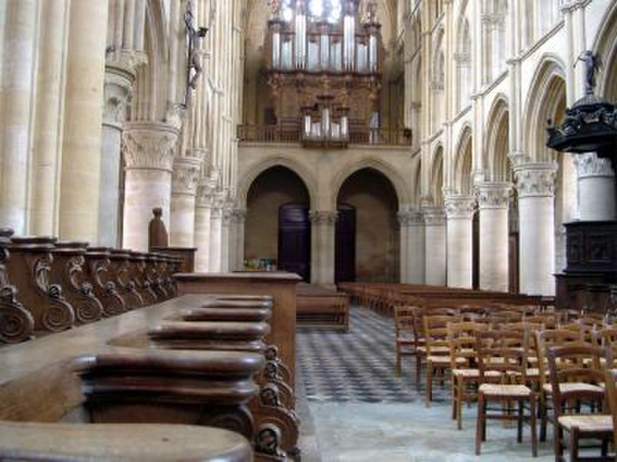 Abbatiale de Mouzon