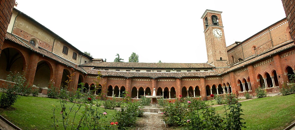 AbbaziaChiostro.jpg