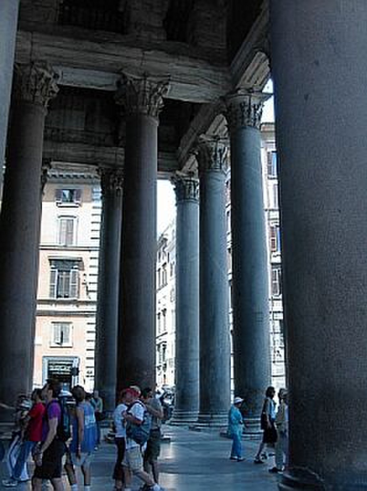 Portique (architecture)