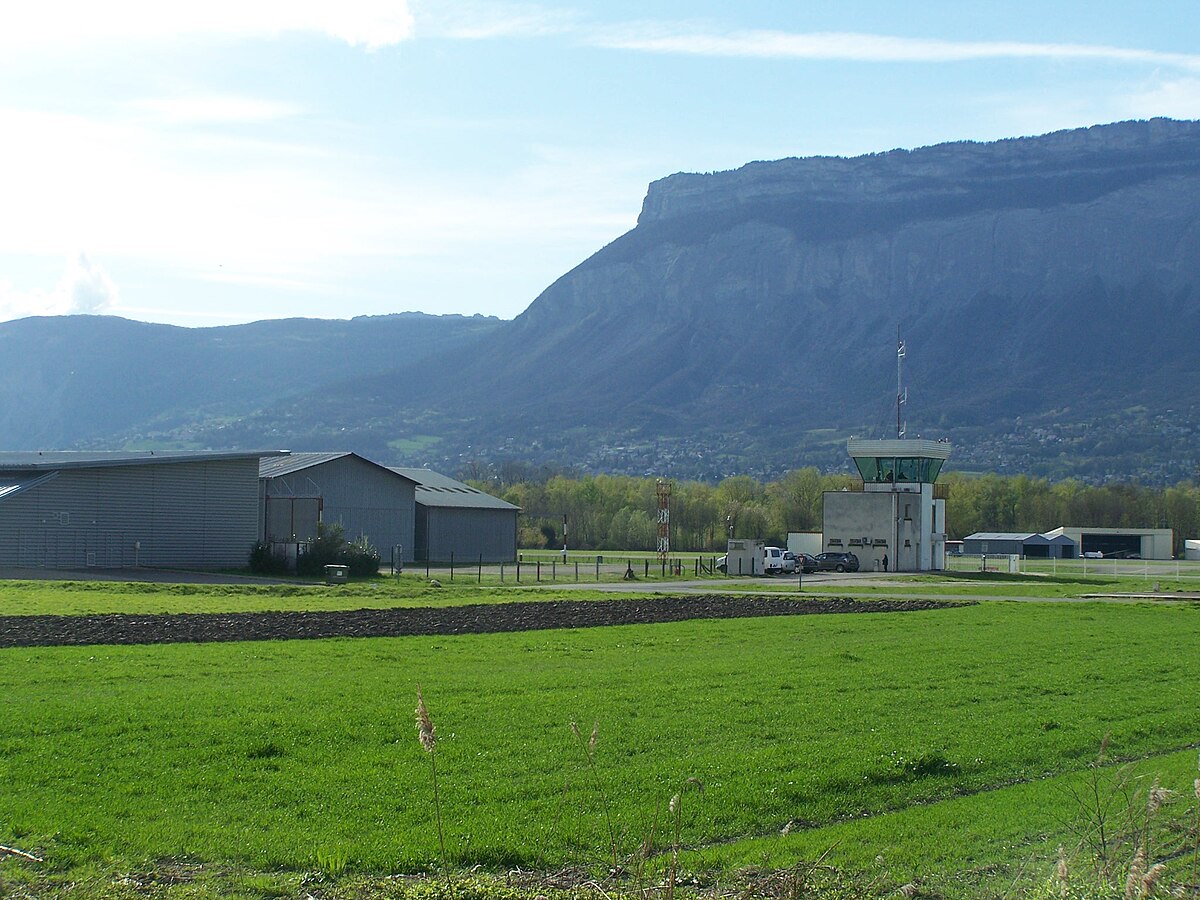 Aérodrome de Grenoble - Le Versoud