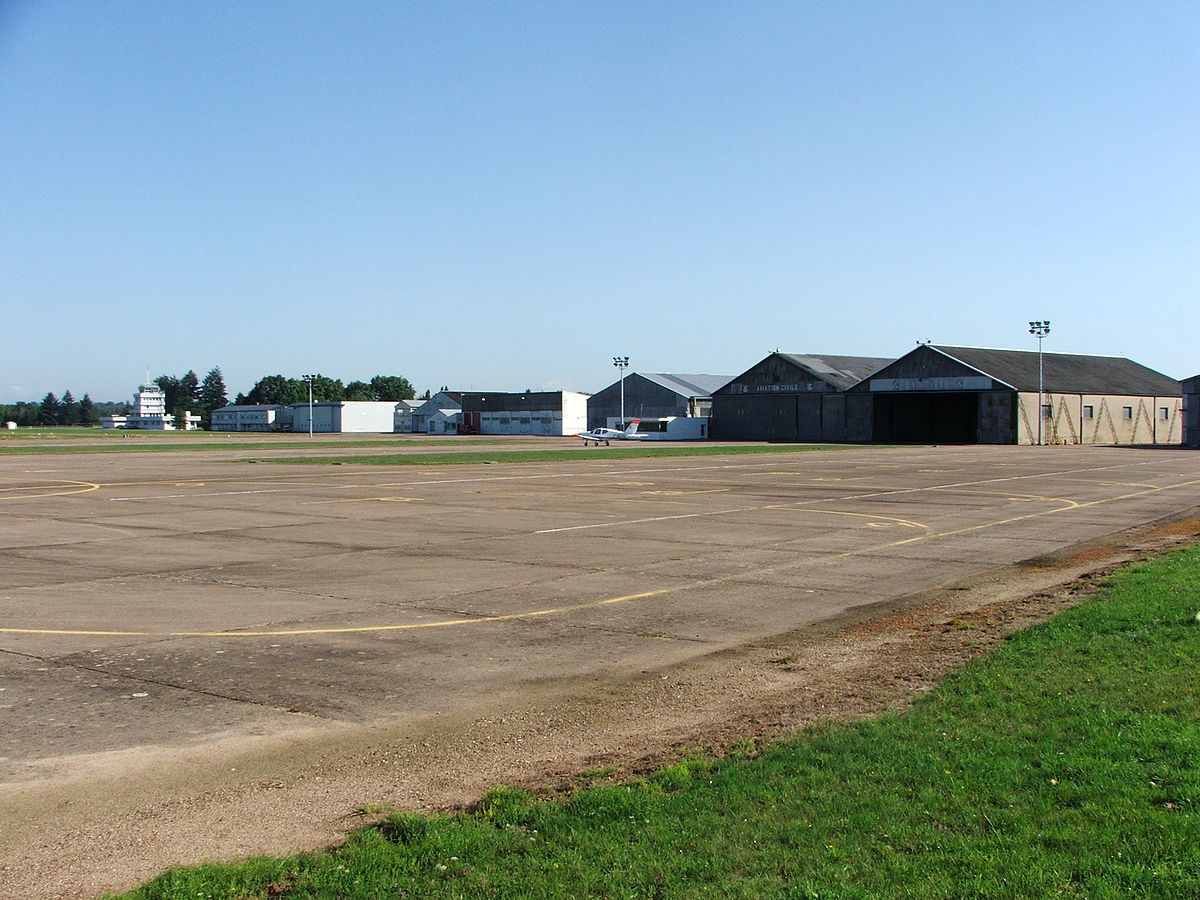 Aéroport de Saint-Yan