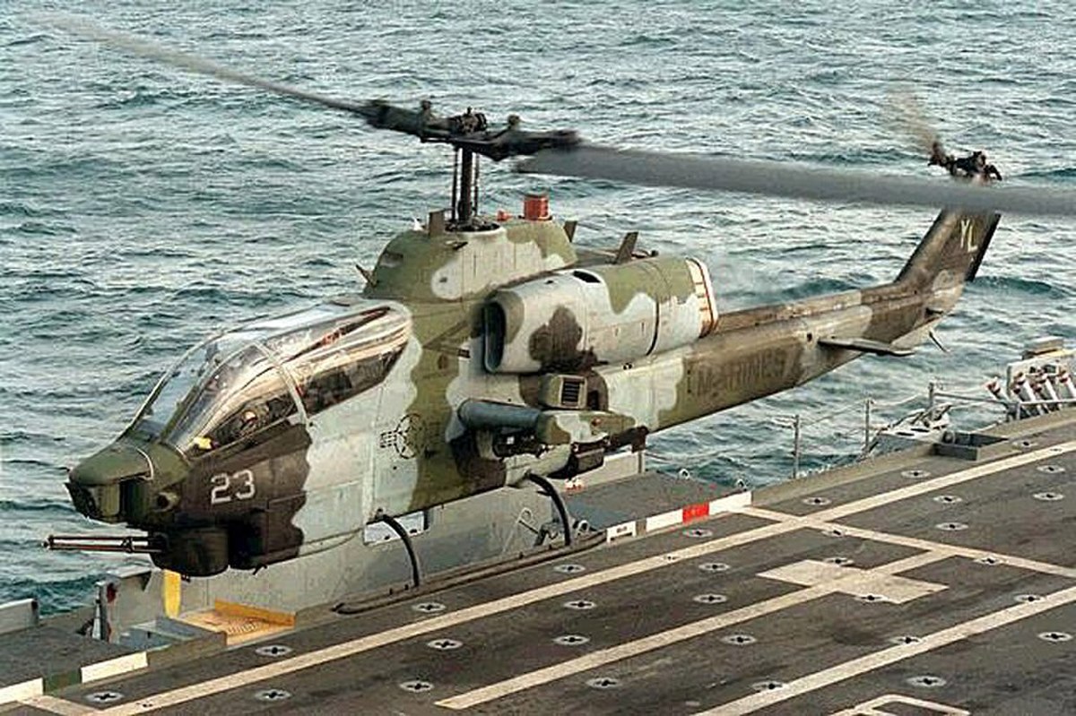 AH-1 Cobra
